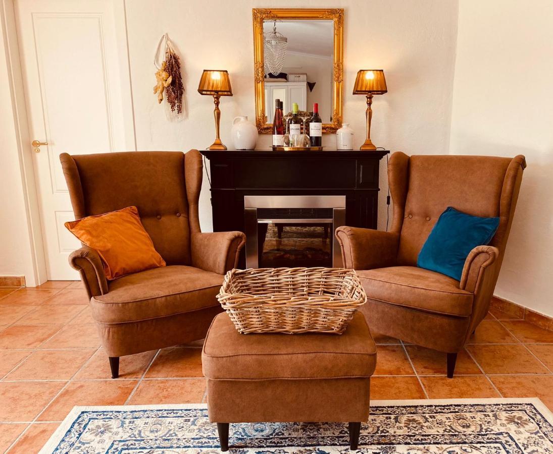 Bed and Breakfast Casa Capricornio Marbella Esterno foto