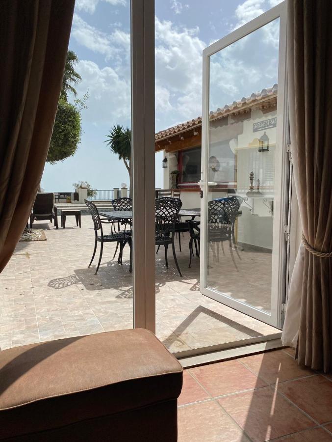 Bed and Breakfast Casa Capricornio Marbella Esterno foto