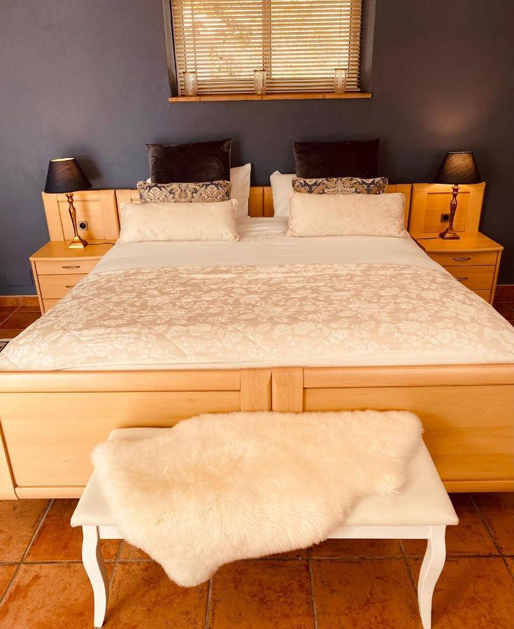 Bed and Breakfast Casa Capricornio Marbella Esterno foto