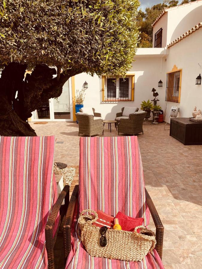 Bed and Breakfast Casa Capricornio Marbella Esterno foto